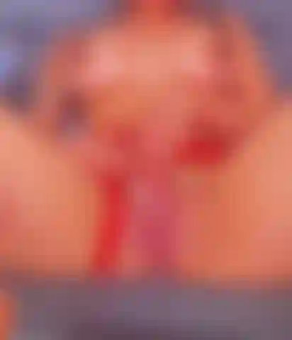 Chatte jouie, crémeuse et humide.