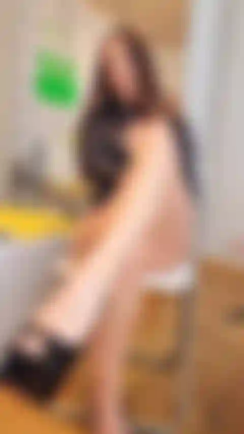 Nettoyage du talon et du pied.