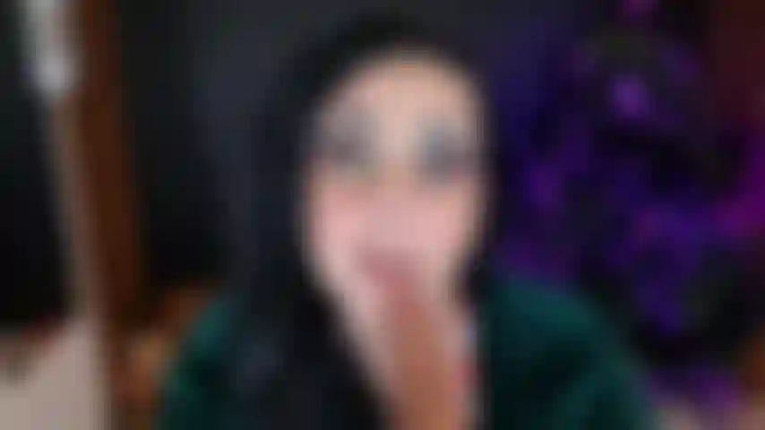 Une pipe d'elfe de noël avec des propos grossiers et un compte à rebours.