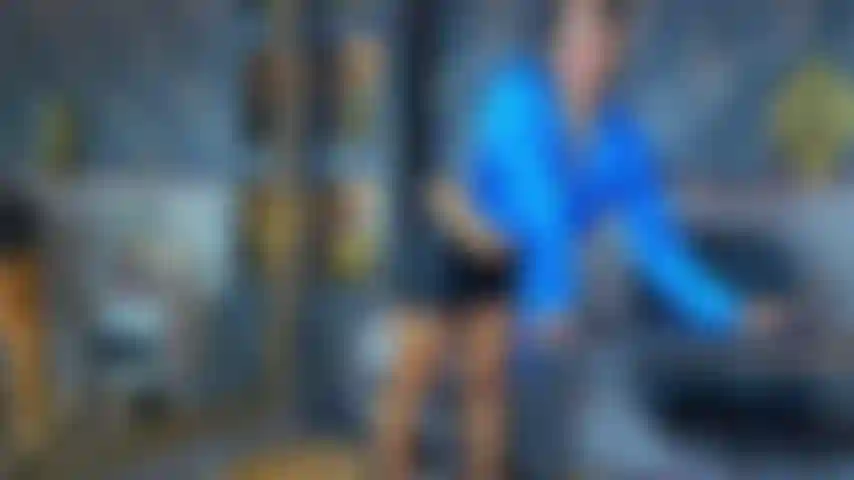 Putain de secrétaire sexy.