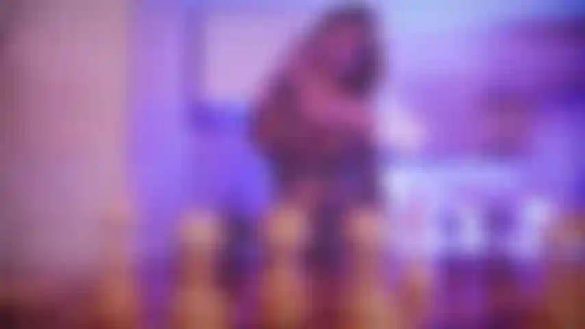 Ma langue va errer dans des endroits dont tu ne fais que rêver.