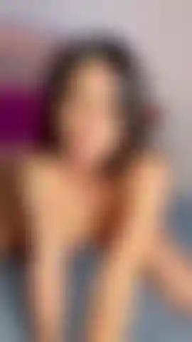 J'adore te montrer mon cul....