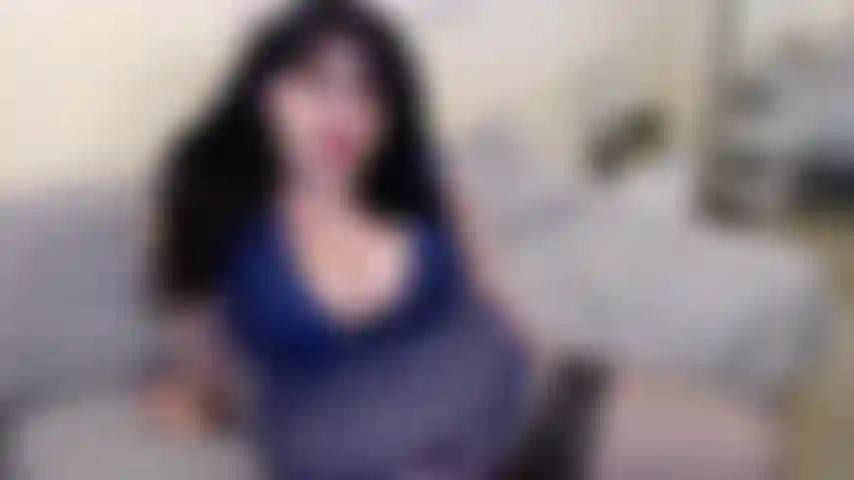 Belly taquine et rebondis.