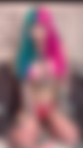 Je peux sucer des bites bien mieux que ta femme.