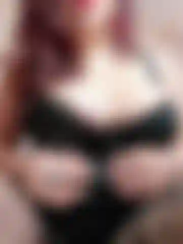 Me frottant la chatte.