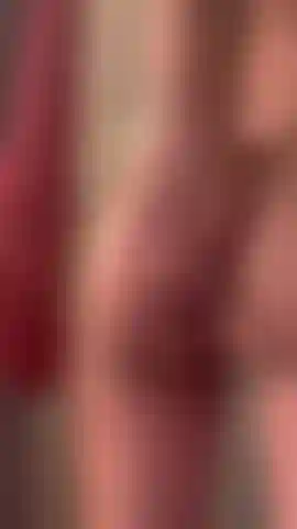 J'étire mon trou du cul.