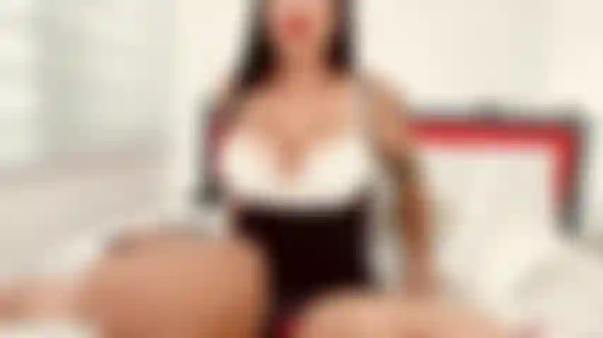 La preuve en vidéo que tout ce que je mange va directement à mes fesses.