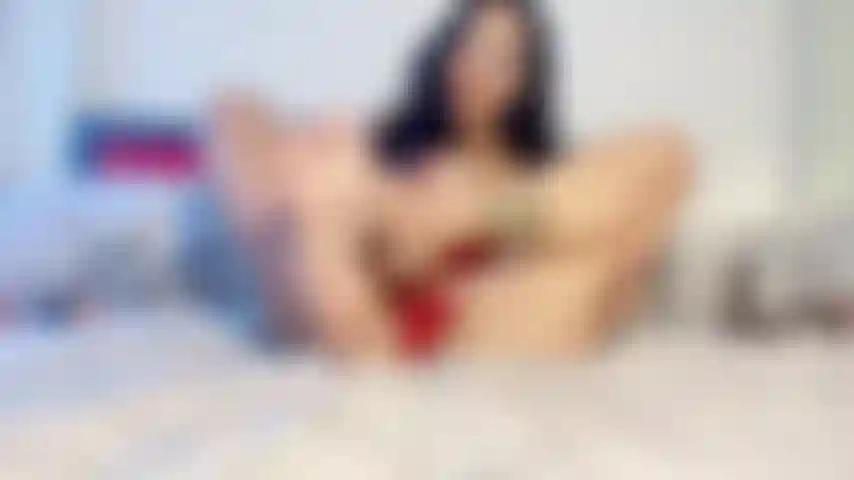 Foot fetish jerking off a big toy with my soles and spreading my lovely toes wide each one by one.
