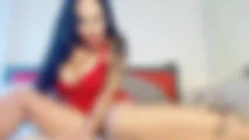 Fétiche des gros seins. Tu adores mes nichons, n'est-ce pas ?
