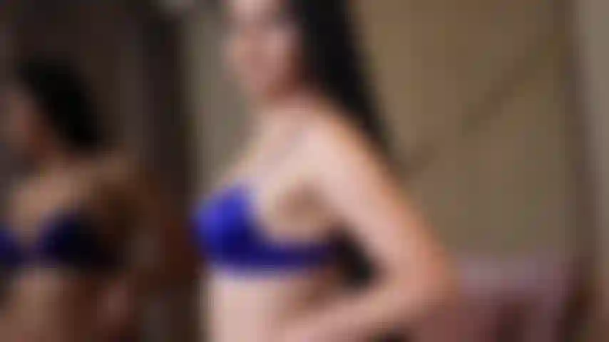 Intensive tease and explosive cum show