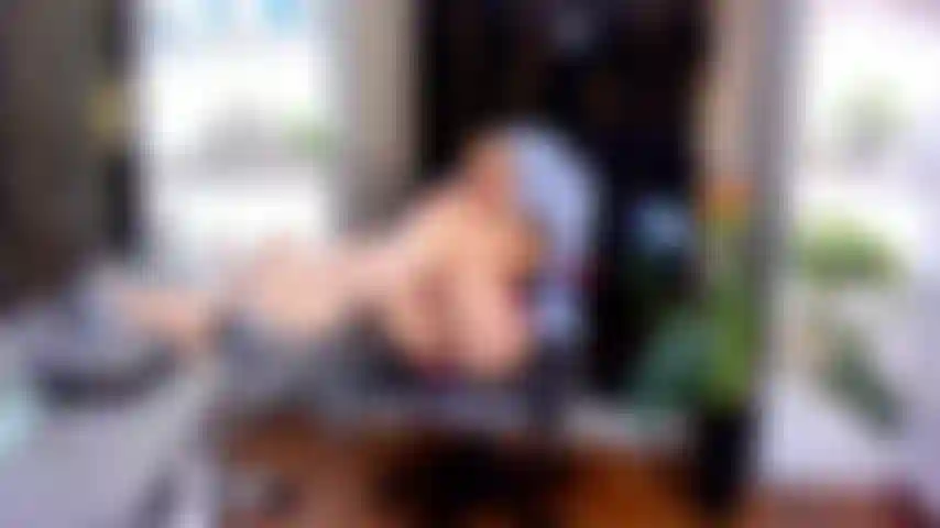 Je suis une milf très chaude qui veut gicler.