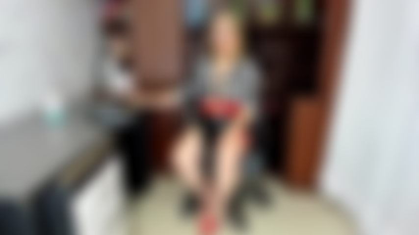 Tu es prête à baiser dans mon bureau.