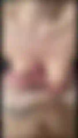 Branlette espagnole, pipe, chevauchée, et levrette jusqu'à ce qu'il jouisse dans ma chatte.