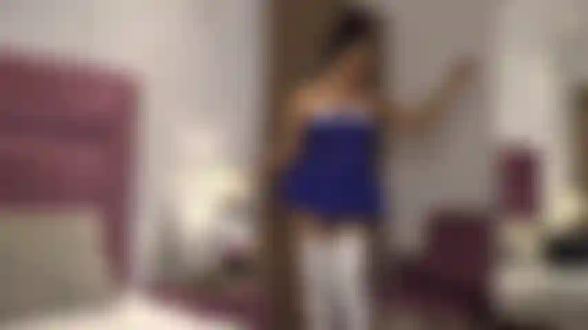 J'héberge ta bite dans mes trous.