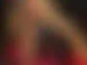 Des couches de collants bronzés incroyablement brillants.