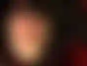 Pantalon en cuir vintage avec un gode suspendu à la fermeture éclair. Je suce la bite de ma maîtresse entourée d'un cuir incroyablement parfumé.