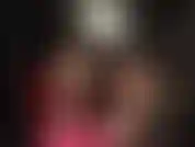 Ta déesse en latex va te remplir d'une grosse bite noire.