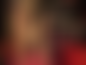 Sph avec un énorme gode noir entre des couches de collants brillants - la maîtresse glisse son énorme bbc sous un collant brillant et vous taquine avec un mini gode ressemblant à votre bite pathétique.