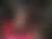 Ma chienne qui aime la bite, j'ai une énorme bite blanche pour te faire plaisir. Ouvre ta bouche et prends-la comme la pute que tu es.