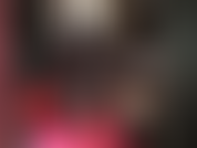 Sexy et sensuelle, adorant mon corps en leggings wetlook moulants, collants et talons hauts avec chemisier et corset.