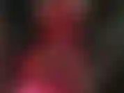 Domination du strapon bbc et adoration du cul dans des leggings rouges brillants.