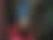 Robe en latex bleu taquine - cette robe met vraiment en valeur les courbes fantastiques de la maîtresse vivian, son cul sexy et son décolleté, associés à des gants et des bottes.