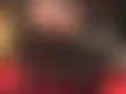 Ta petite bite est indigne. Ta maîtresse caresse une grosse bite noire et la frotte sur son cul, tandis que ta pathétique petite bite est écrasée sous ses bottes à talons aiguilles. Sph, résille, adoration du cul.