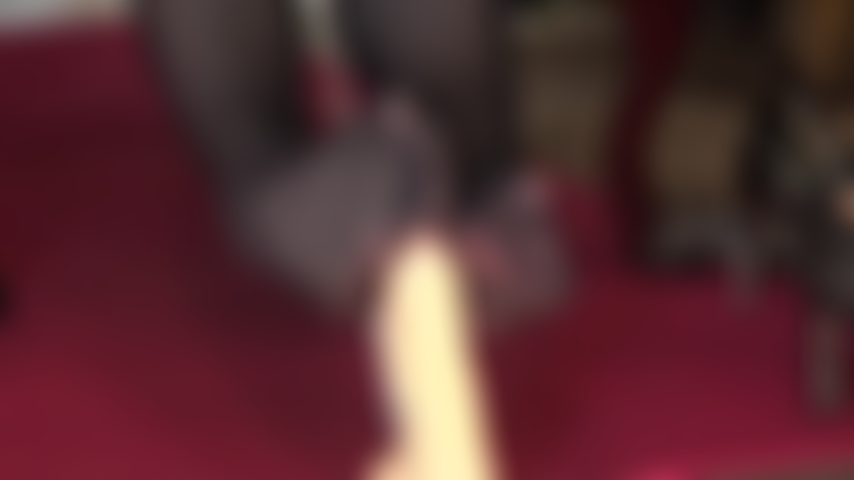 Collants footjob sur gode gicleur.