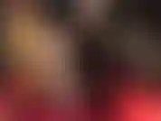 Admirez les longues jambes fines de votre déesse en nylon dans des collants rayés nude très transparents.