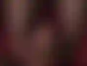 Je fais du footjob en collants - je tire chaque goutte de sperme de tes couilles douloureuses.