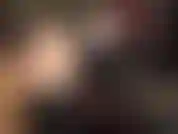 Branlette avec des gants en cuir.