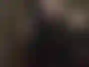 Bas en latex, gants et masque.