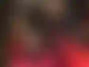 Les jupes en cuir, les culottes, les collants, les talons hauts et les bottes hautes sexy. J'adore le cul, j'ai de longues jambes en nylon.