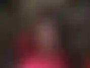 Maîtresse montre ses hautes arches sexy en gros plan et ses longues jambes dans de beaux collants noirs sans et avec talons.