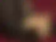 Ta bite est inutile et tu le sais bien. Maîtresse marche sur ta pathétique bite molle, utilisant ses pieds pour écraser le gland directement dans sa chaussure avec ses orteils en nylon.