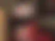 Branlette avec des gants en cuir - la maîtresse branle ta bite sur toutes ses cuisses de collants alors qu'elle est vêtue d'un corset en cuir, de gants et de superbes cuissardes.