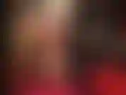 Une petite allumeuse avec mes longues jambes sexy.