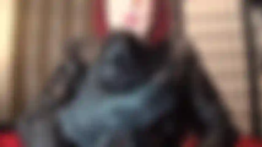 Tu as besoin de la plus grosse bite pour remplir ton trou du cul gourmand.