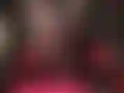 Cuir, chaînes, bas nylon, collants, talons hauts, pendants et godes-ceintures. Maîtresse vous gâte avec tous vos fétiches et désirs.