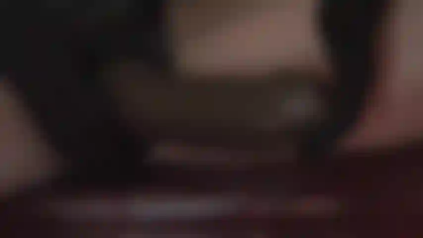 Une grosse bite noire t'attend ; maîtresse vivian a un de ses godes-ceintures bbc les plus épais qui attend ta bouche de pute. Avec ses 33 cm de long et près de 7,5 cm de large, celui-ci t'étirera.