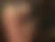 Je caresse ma grosse bite blanche par derrière - j'adore mon cul et ma bite en même temps.