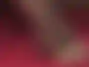 Fétichiste des pieds, arches sexy, pendantes, jeu de chaussures en mules en daim et collants opaques marron foncé.