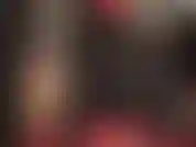 J'adore les pantalons en satin.