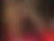 Les collants résille avec coutures sur des collants nude brillants sont tellement sexy ! Waouh !