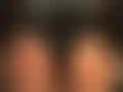 Assise sur le visage, adorant mes fesses en short wetlook sexy. Aujourd'hui ton visage est le coussin d'assise de mes fesses rondes et parfaites.