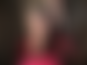 Tu es amoureuse de mes jambes en nylon. Tu adores mes jambes en collants nude si transparents qu'on ne sait presque pas qu'il y en a. Mmmmmm.