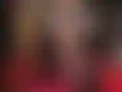 Ces jambes et ces pieds en nylon transparent sont ta plus grande faiblesse. Savoure ces bas et jarretières sexy et sensuels.