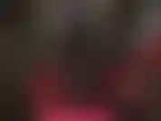 En cuir et spandex avec un gode ceinture - la maîtresse va te baiser la bouche pendant que tu glisses ta bite d'esclave entre mes bottes en cuir chaudes. Renifle mon cul, baise mes bottes et éjacule partout. Nettoie tout !