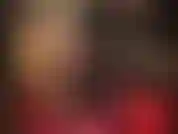 J'adore les collants résille à coutures et les bodys en lycra brillant effet mouillé.