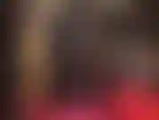 Fétichiste des jeans en pvc - ma maîtresse est superbe dans une paire de jeans en vinyle brillants et serrés et un body en nylon transparent.